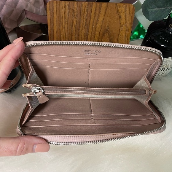Authentic JIMMY CHOO SET! NELLIE STAR KEY CASE & FILIPA STAR LONG ZIP WALLET - Picture 4 of 14